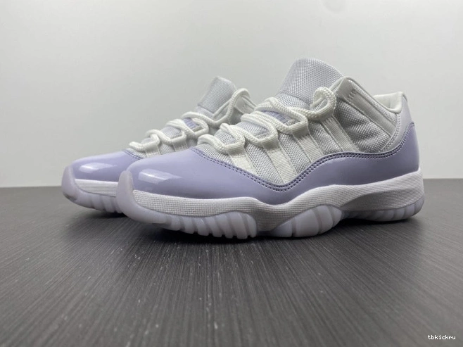 TBkick Air Violet AH7860-101 11 Jordan Pure WMNS Low 0704
